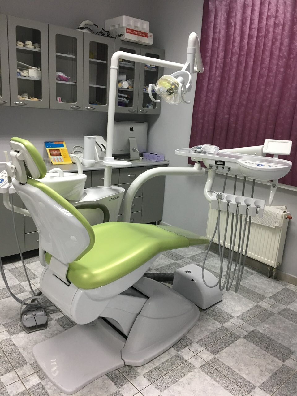 Оренда салону краси 73 м², Княжий Затон вул.
