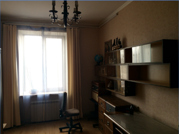 Продаж 3-кімнатної квартири 73 м², Аерофлотська вул., 11