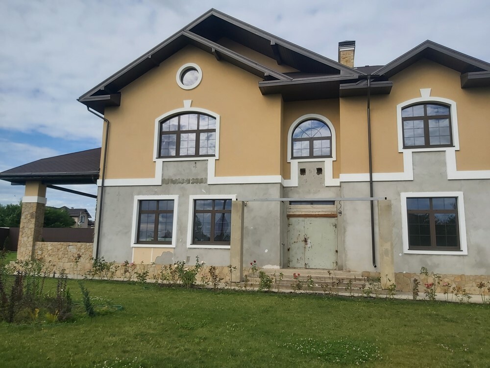 Продаж будинку 328 м², ул.Лозовская