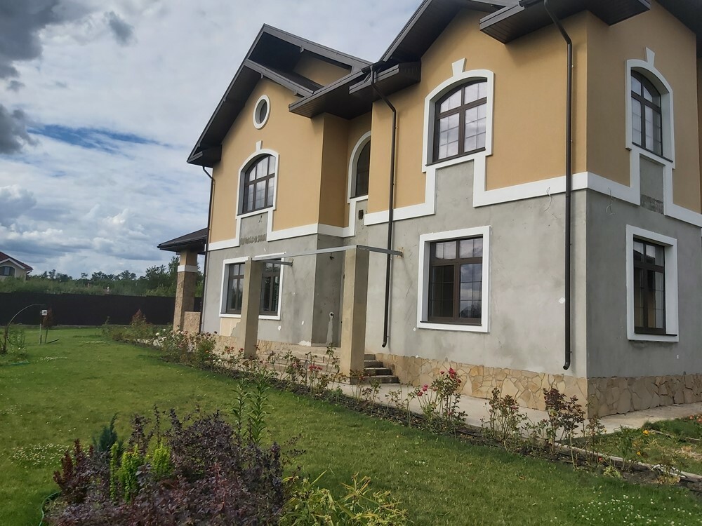Продаж будинку 328 м², ул.Лозовская
