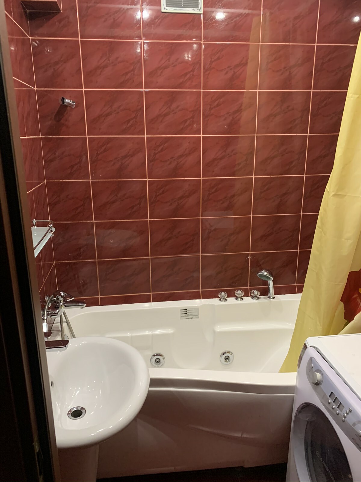 Аренда 3-комнатной квартиры 67 м², Академика Янгеля ул., 7