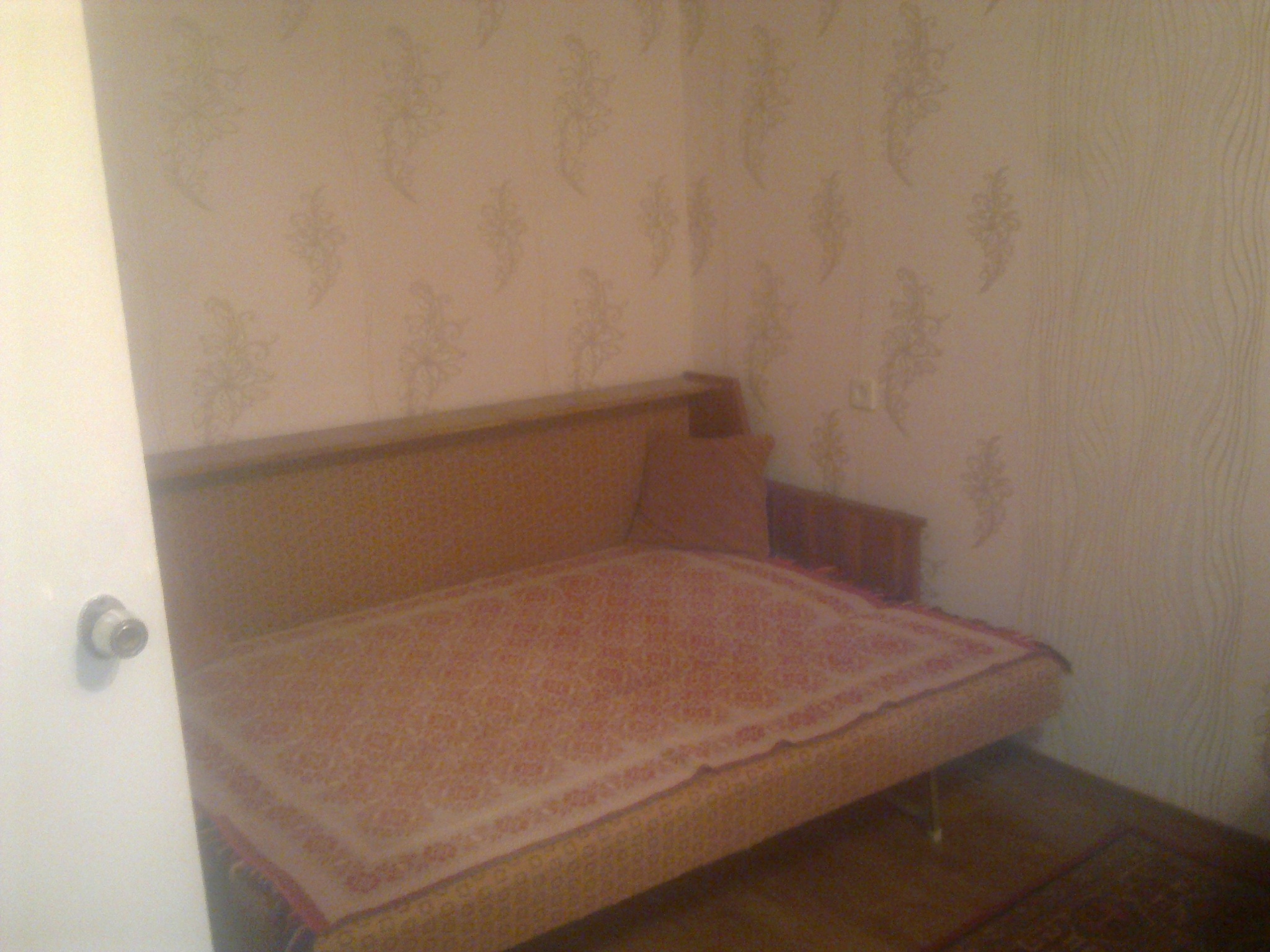 Оренда 3-кімнатної квартири 62 м², Метробудівська вул., 12