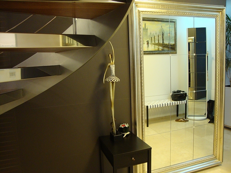 Продажа 5-комнатной квартиры 300 м², Академика Чекмарева ул., 11