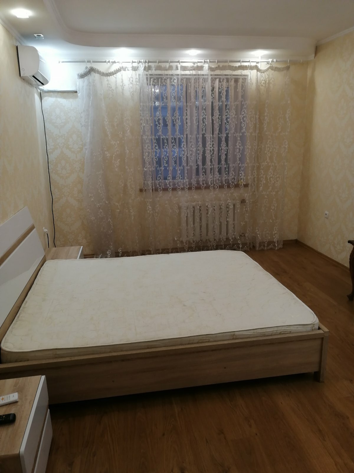 Оренда 2-кімнатної квартири 60 м², Академіка Заболотного вул., папашон ул., 6/10
