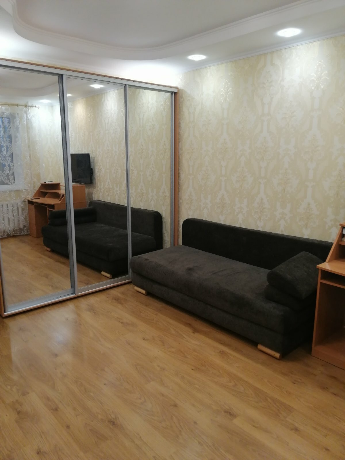 Оренда 2-кімнатної квартири 60 м², Академіка Заболотного вул., папашон ул., 6/10
