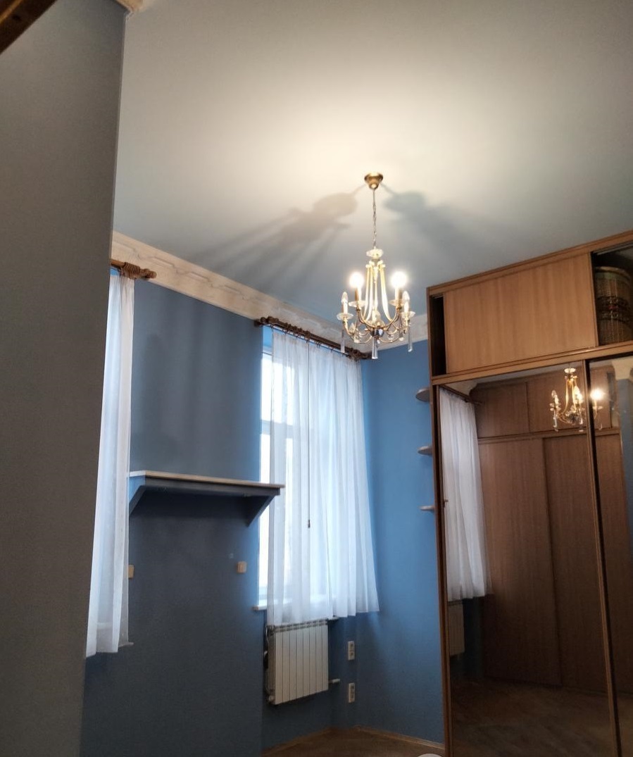 Продажа 3-комнатной квартиры 96 м², Богдана Хмельницкого ул., 35/1