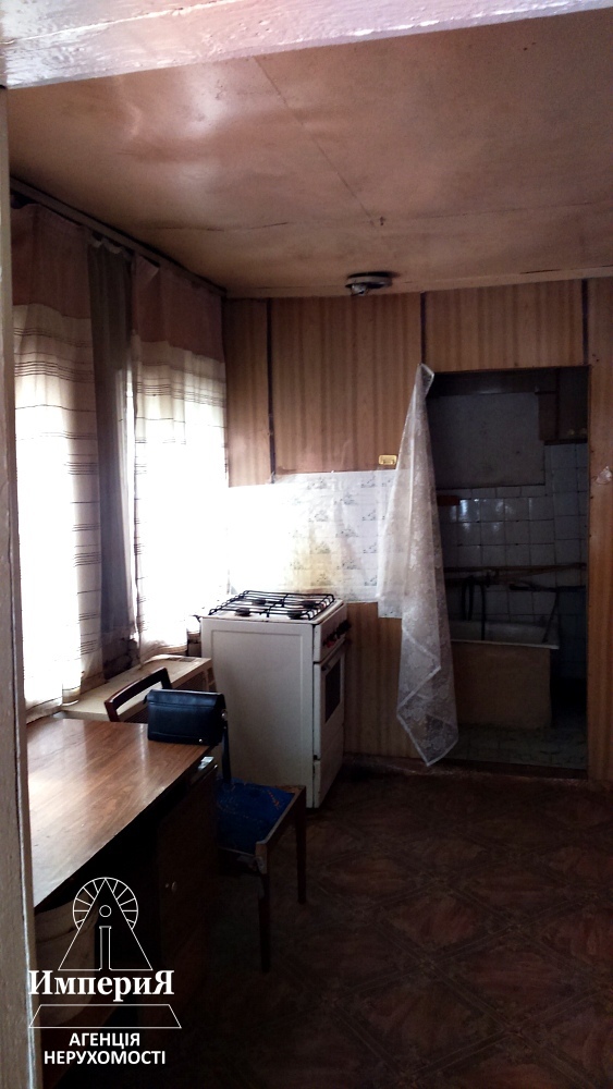Продаж офісу 35 м², Логінова вул., 31