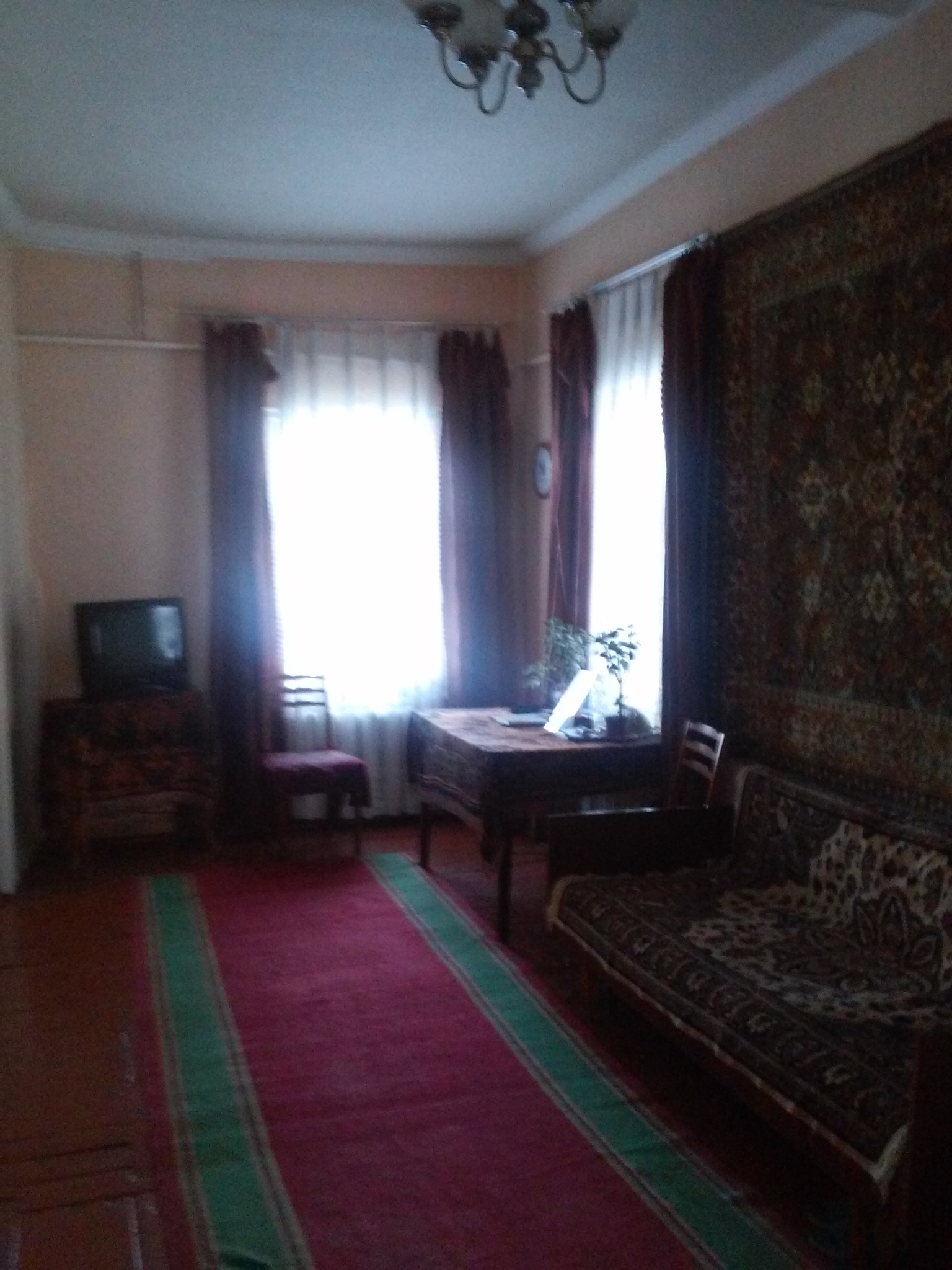 Продаж будинку 77 м², Пгт гребенки ул.