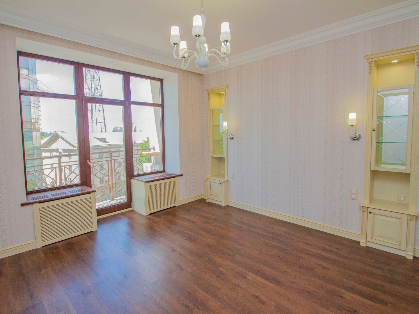 Продаж 3-кімнатної квартири 146 м², Французский бул., 2/11