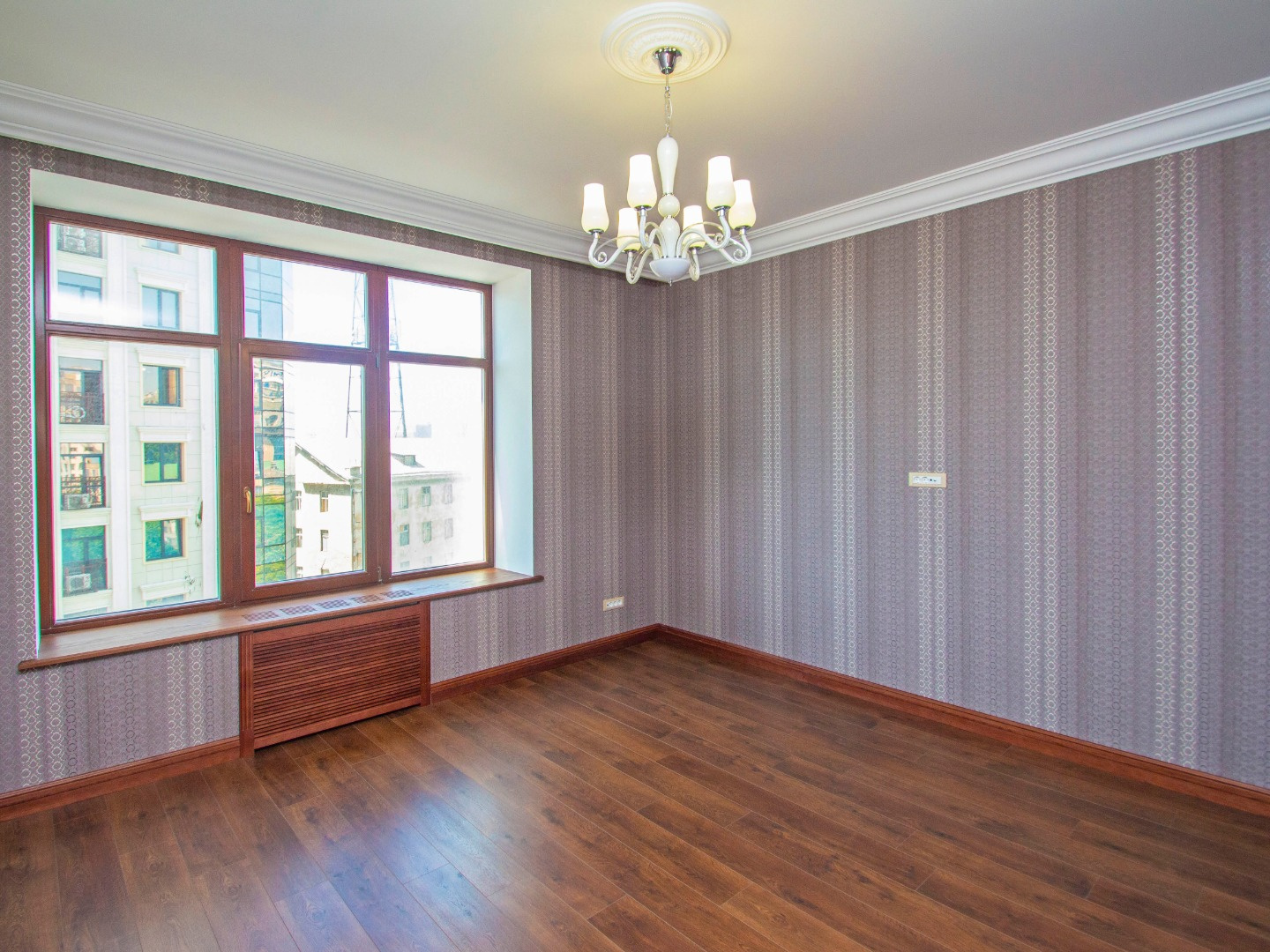 Продаж 3-кімнатної квартири 146 м², Французский бул., 2/11
