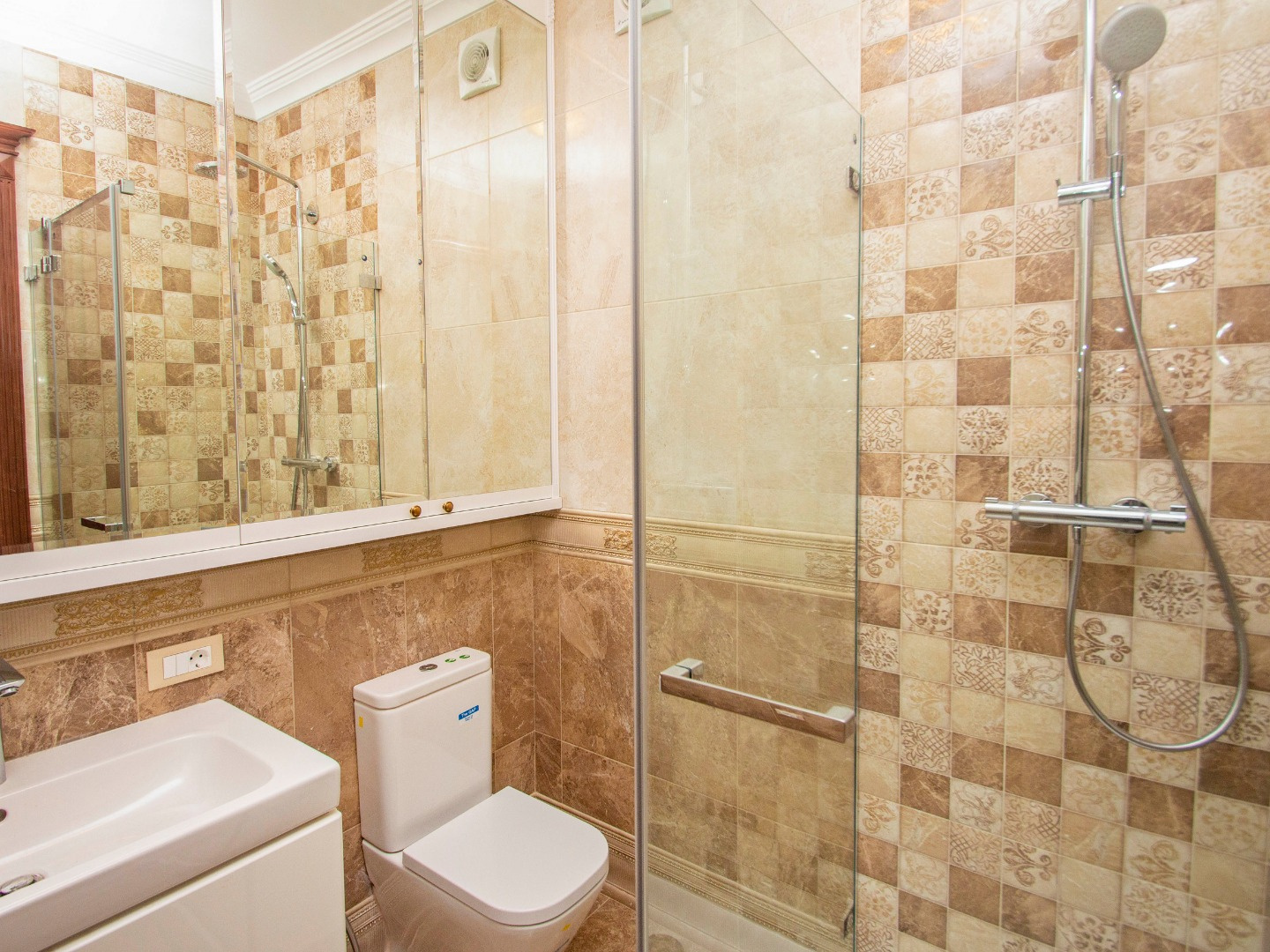 Продаж 3-кімнатної квартири 146 м², Французский бул., 2/11