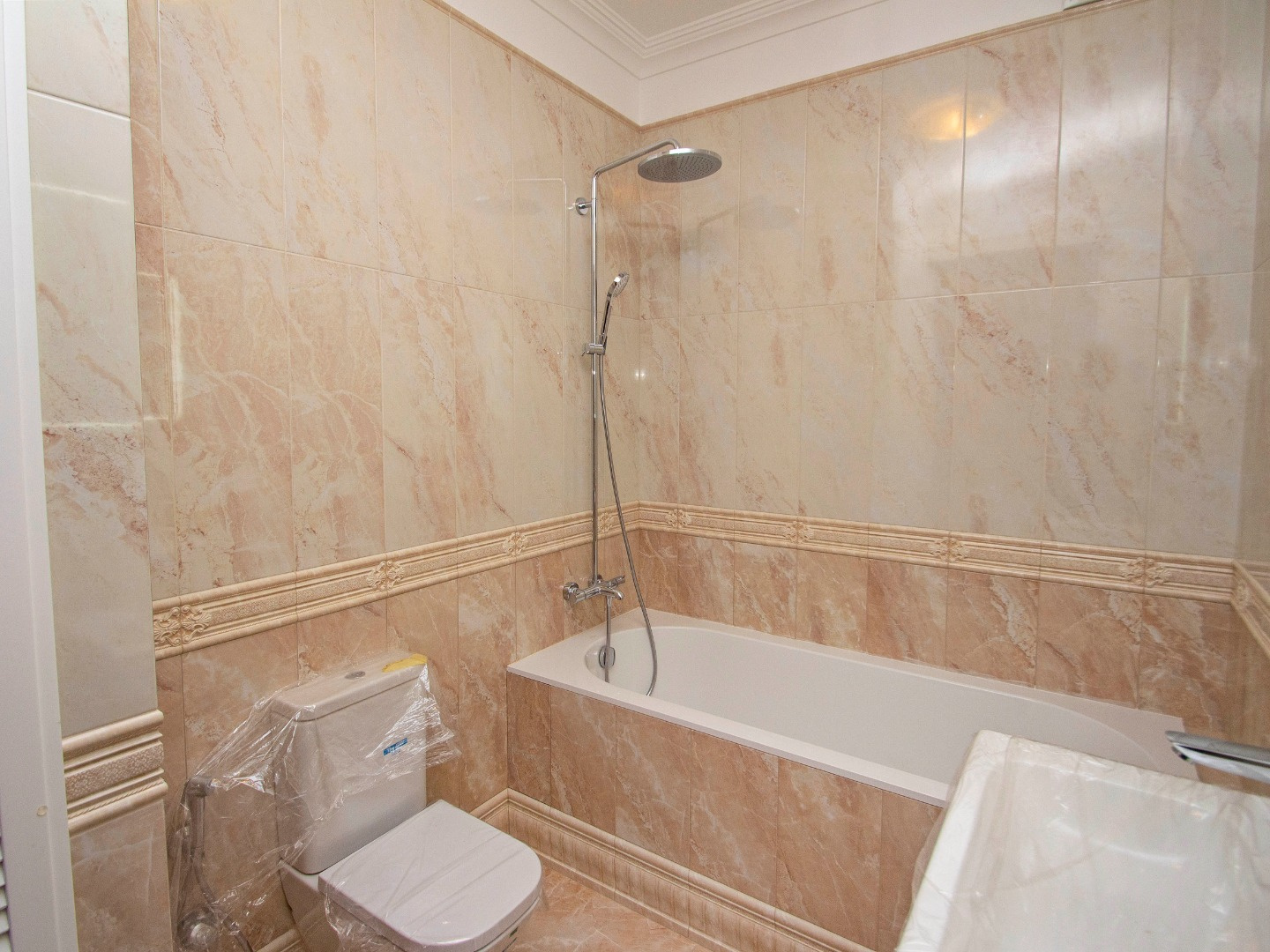 Продаж 3-кімнатної квартири 146 м², Французский бул., 2/11