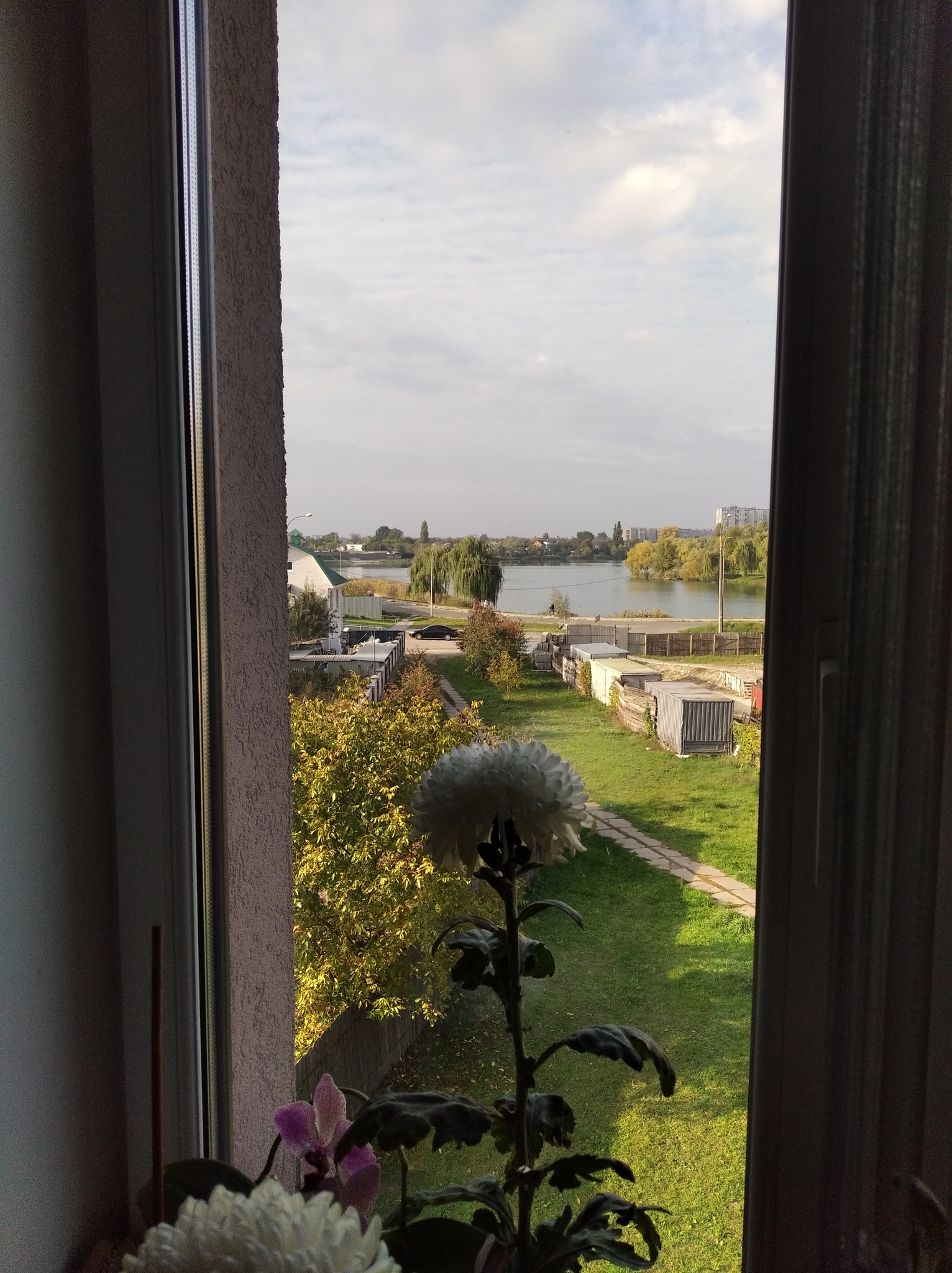 Оренда 1-кімнатної квартири 42 м², Райдужна вул., 44