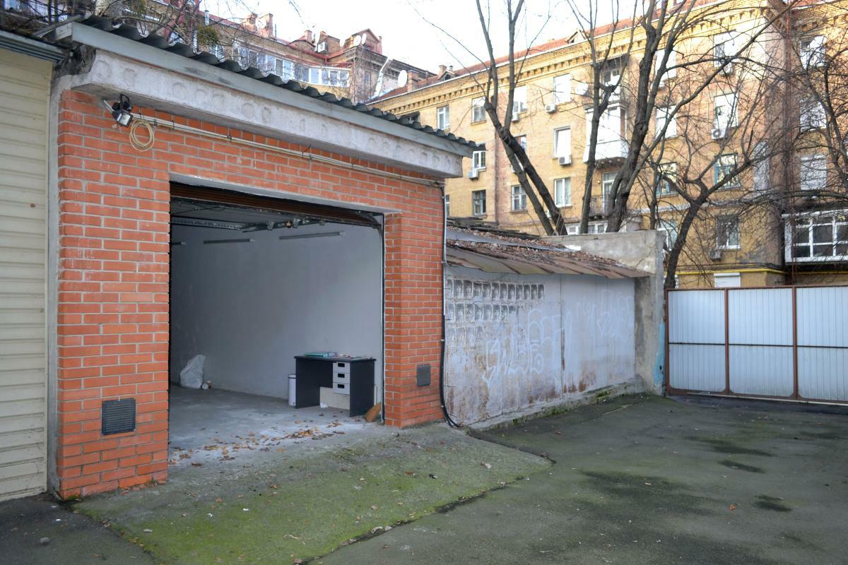 Продаж гаража 27 м², Прорізна вул., 9