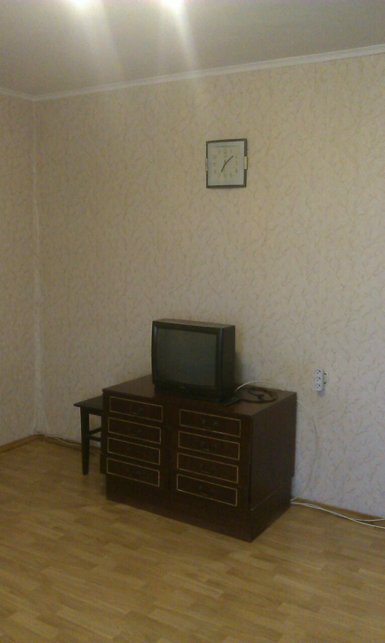 Оренда 1-кімнатної квартири 35 м², Генерала Бочарова вул., 11/16