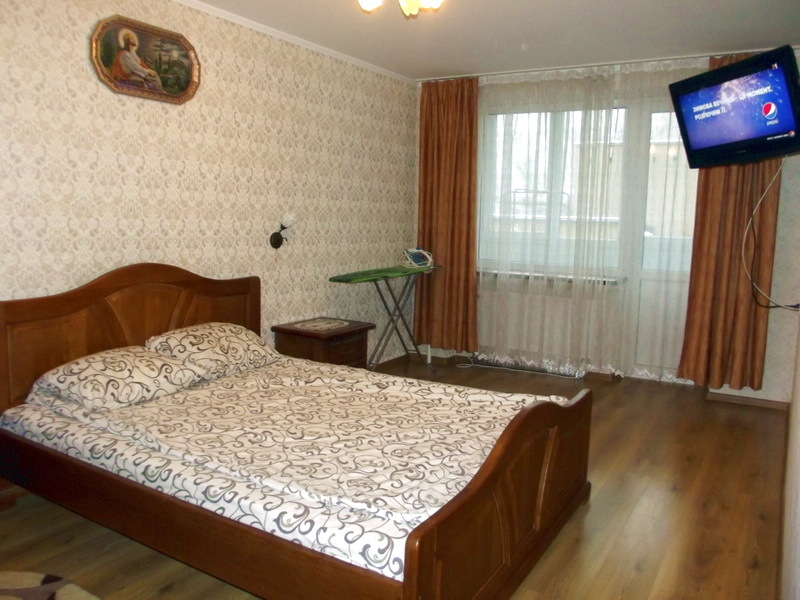 2-комнатная квартира посуточно 48 м², Владимира Ивасюка ул., 1А