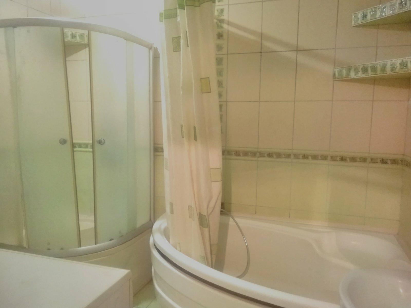 Аренда 3-комнатной квартиры 65 м², Амосова ул., 23