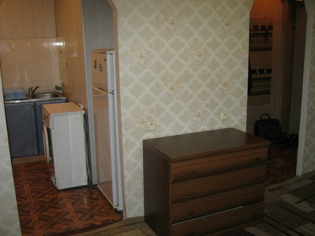 Оренда 1-кімнатної квартири 30 м², Курчатова вул., 2