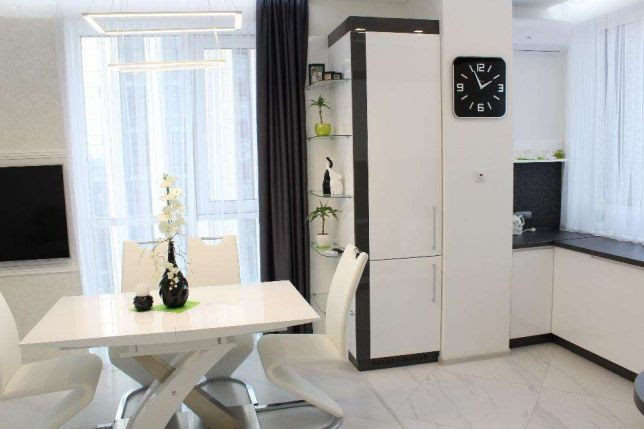 Продаж 91 м², Сімферопольська вул., 2К