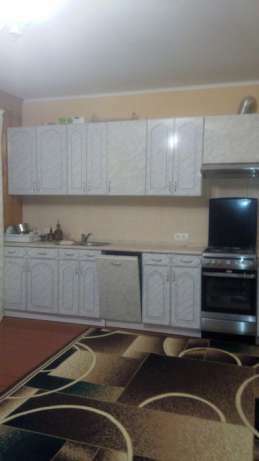 Оренда будинку 120 м², Центральна Садова вул.