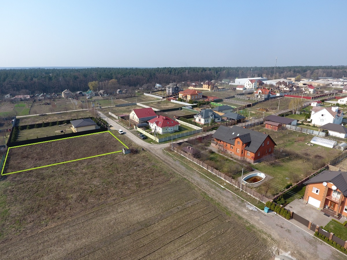 Продажа участка для частного использования 15 соток, Солнечная ул.