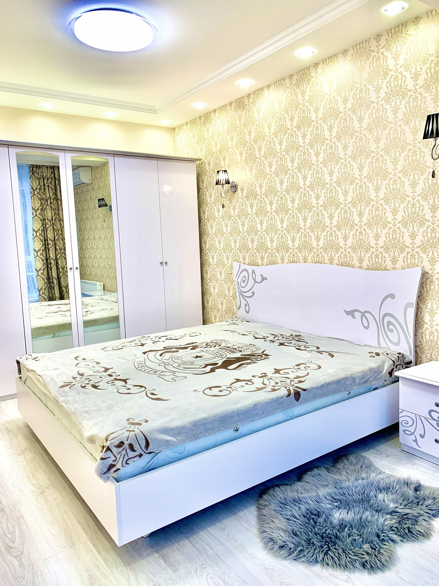 Аренда 3-комнатной квартиры 85 м², Глубочицкая ул., 13