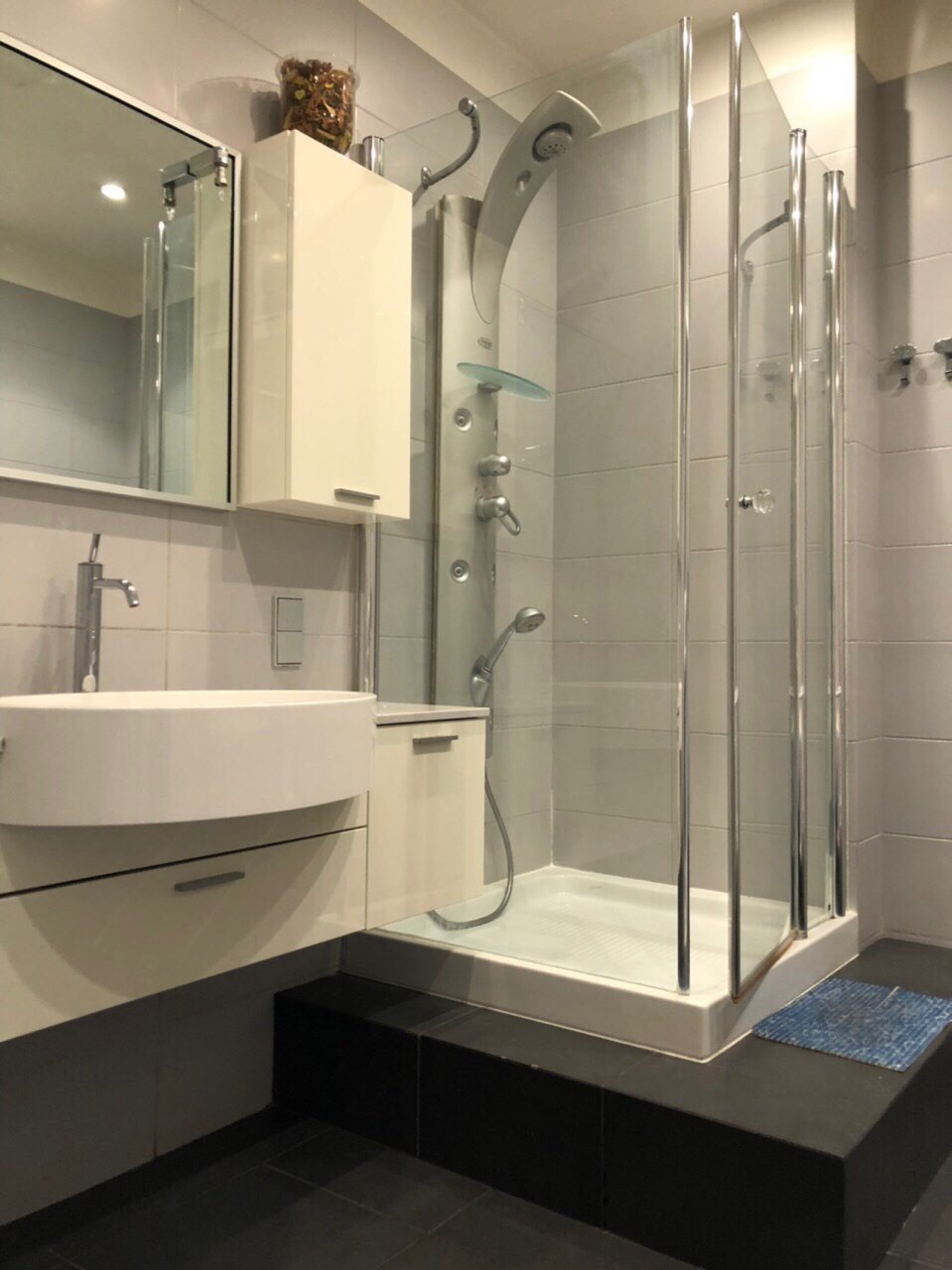 Продажа 2-комнатной квартиры 90 м², Владимира Вернадского ул., 35Б К2