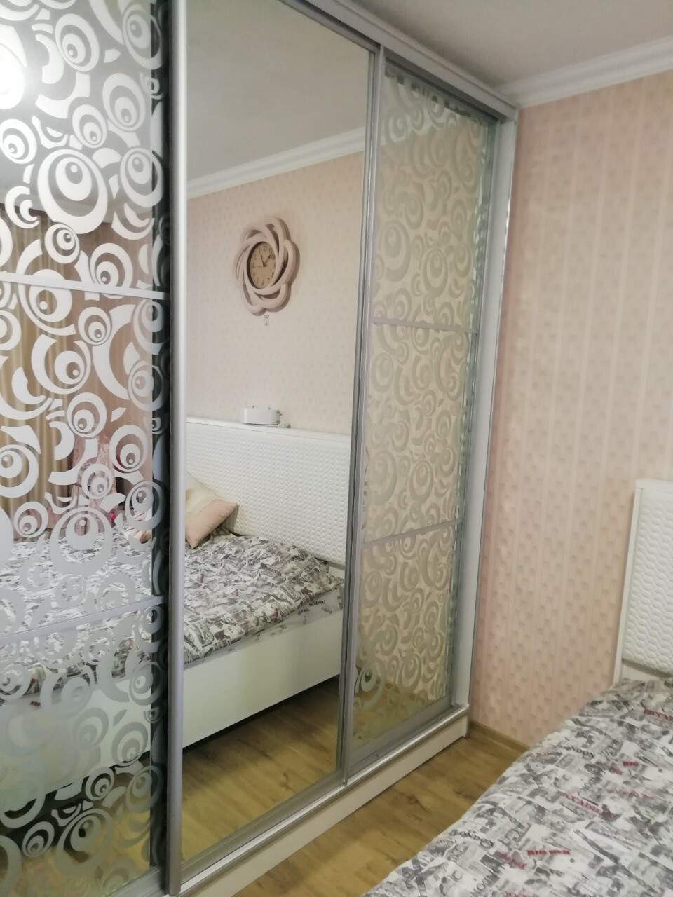 Аренда 3-комнатной квартиры 70 м², Героев Чернобыля ул., Крут ул., 12