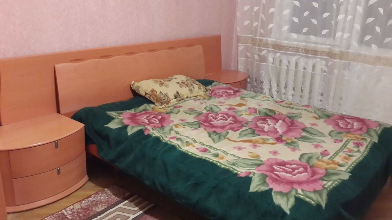 Аренда 3-комнатной квартиры 65 м², 23-го Августа ул., 47