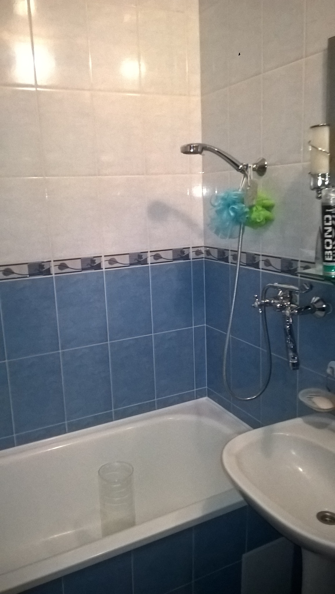 Продаж 1-кімнатної квартири 36 м², Інститутський пров., 3