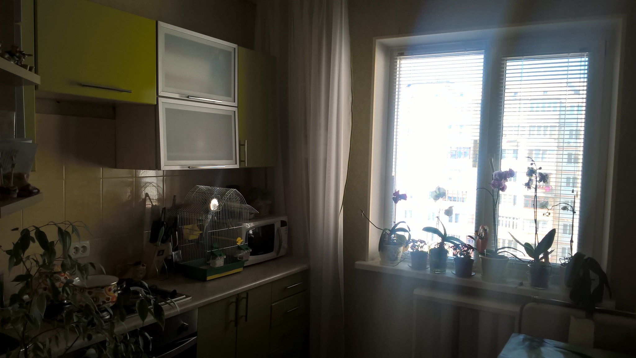 Продаж 1-кімнатної квартири 36 м², Інститутський пров., 3