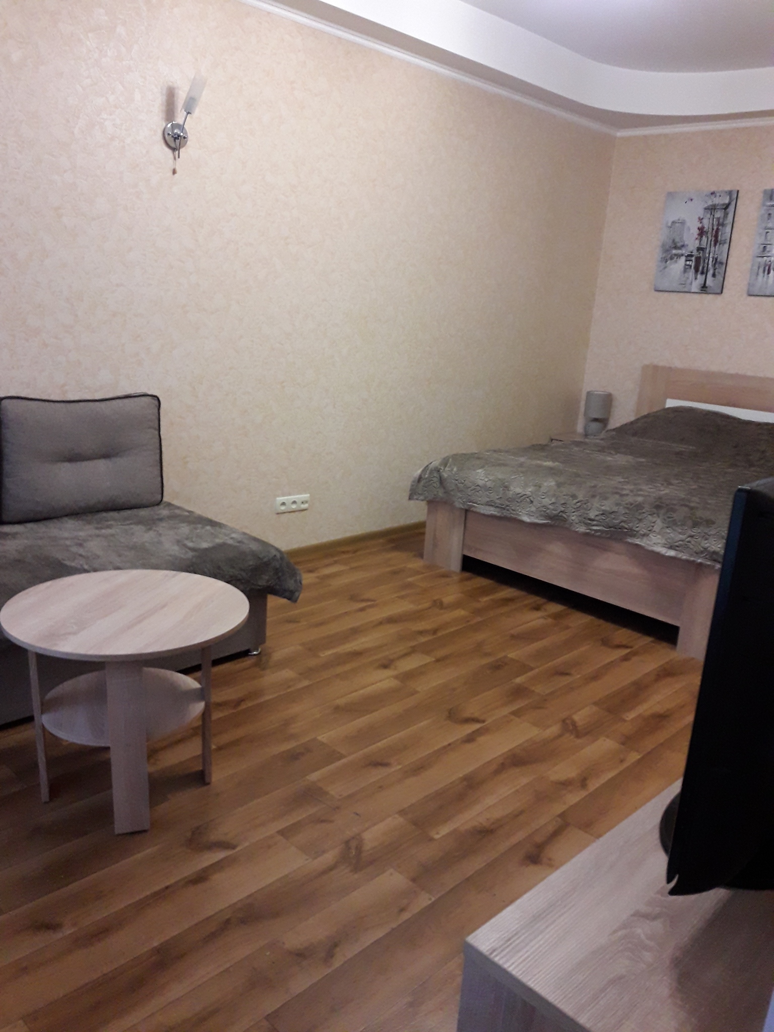 1-комнатная квартира посуточно 35 м², Довженко ул., 8А