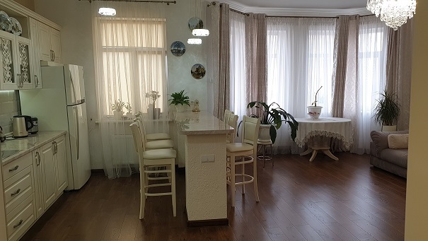 Продажа 2-комнатной квартиры 71 м², Маршала Говорова ул., 8