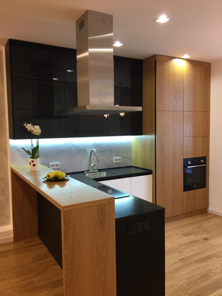 Продажа 2-комнатной квартиры 72 м², Симферопольская ул., 2К