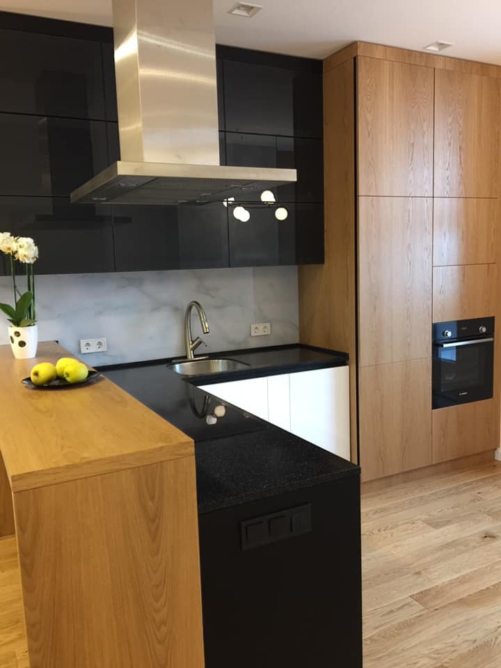 Продажа 2-комнатной квартиры 72 м², Симферопольская ул., 2К