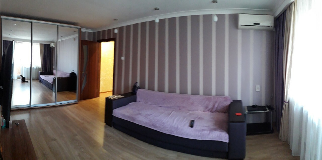 Продажа 2-комнатной квартиры 42 м², Ак.заболотного ул., 86