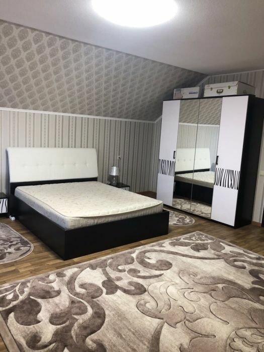 Аренда дома 200 м², Тракторостроитлей ул., 83