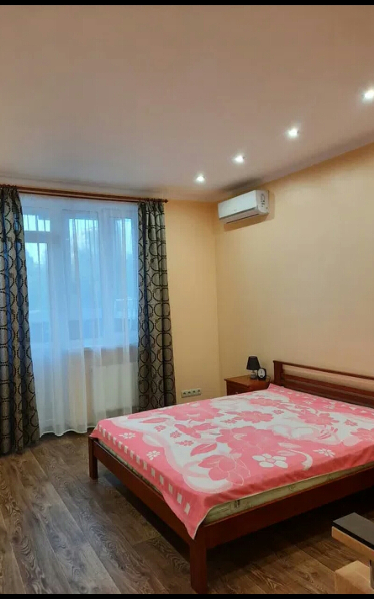 Аренда 1-комнатной квартиры 45 м², Днепропетровская заболотного атб ул., 2/19