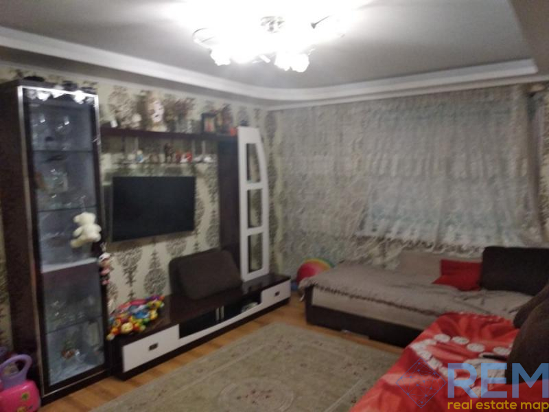 Продаж 4-кімнатної квартири 70 м², Балківська вул., 32