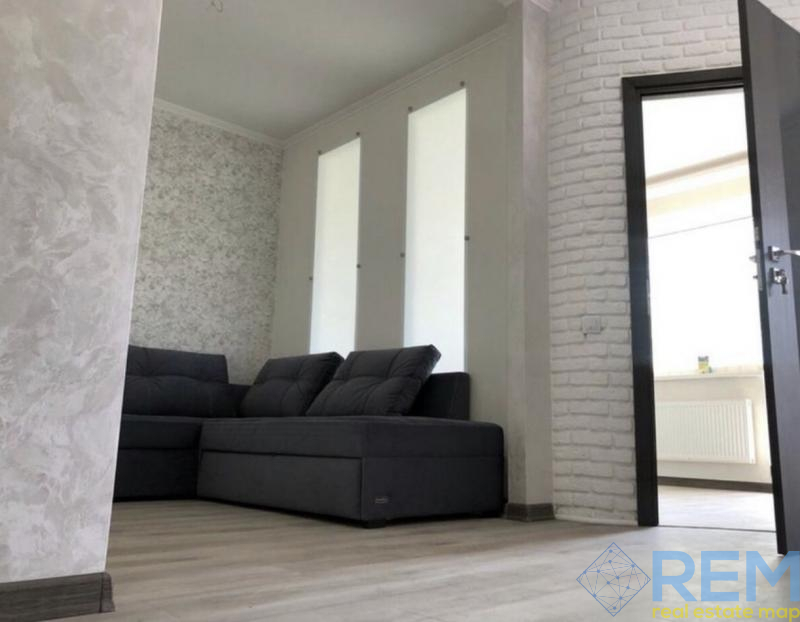 Продажа 2-комнатной квартиры 75 м², Академика Королева ул., 50