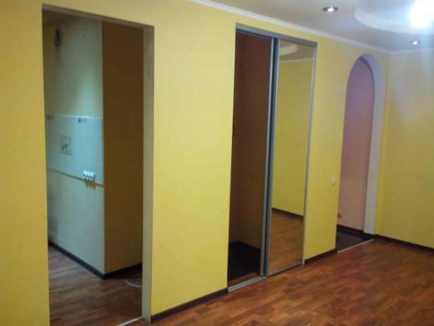 Продаж 2-кімнатної квартири 46 м², Танкопія вул., 11