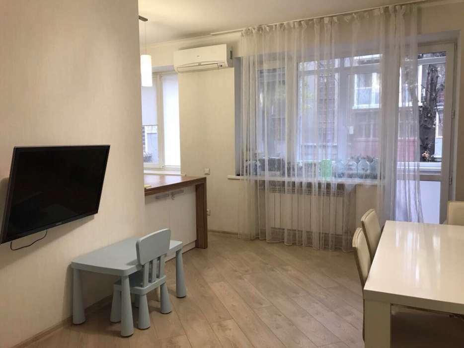 Оренда оренда квартир 75 м², Тобольська вул., 39