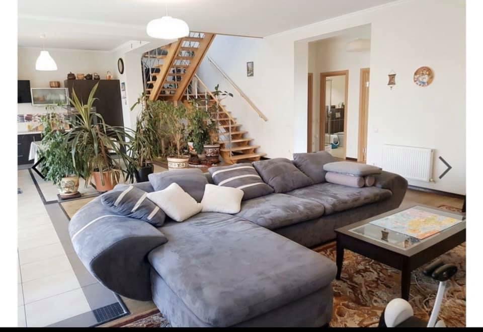 Продаж будинку 230 м², Арендный пер., 03