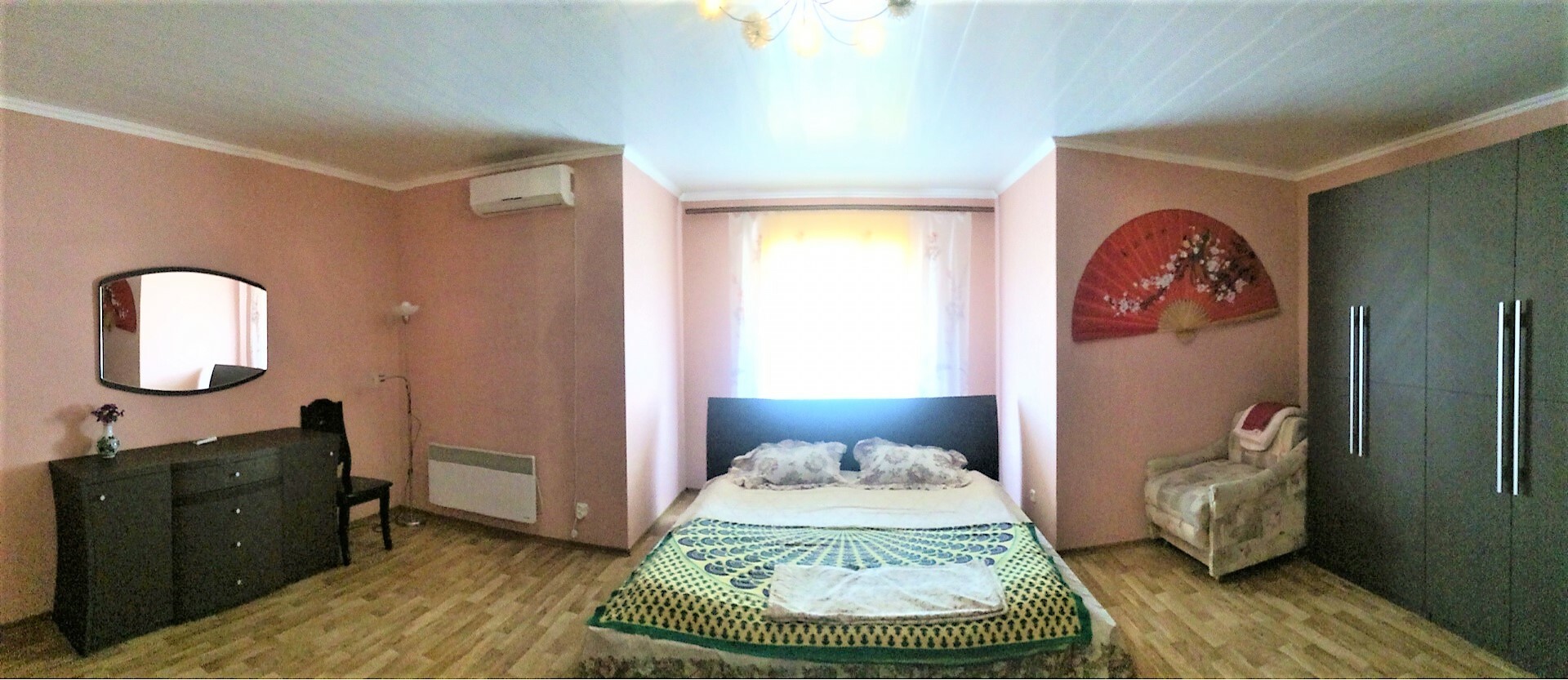 Дача посуточно 250 м², Кооп лагуна ул., 19