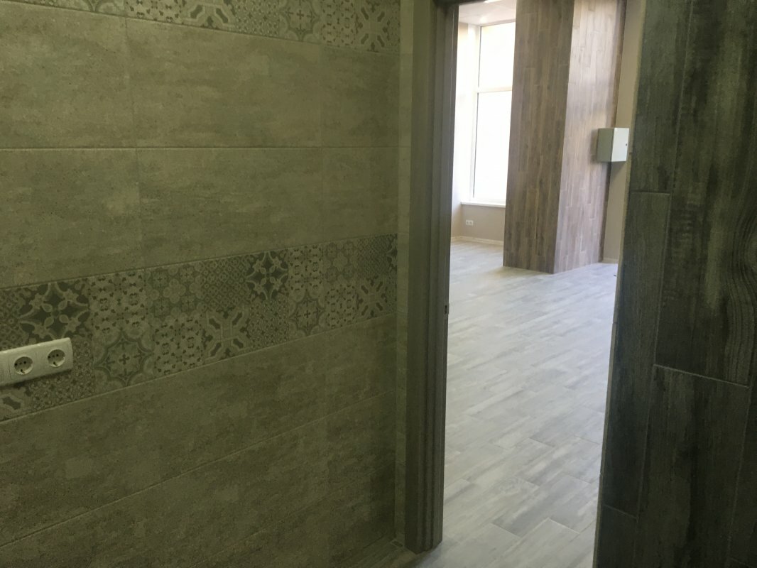 Оренда торговельного приміщення 50 м², Небесної сотні просп.