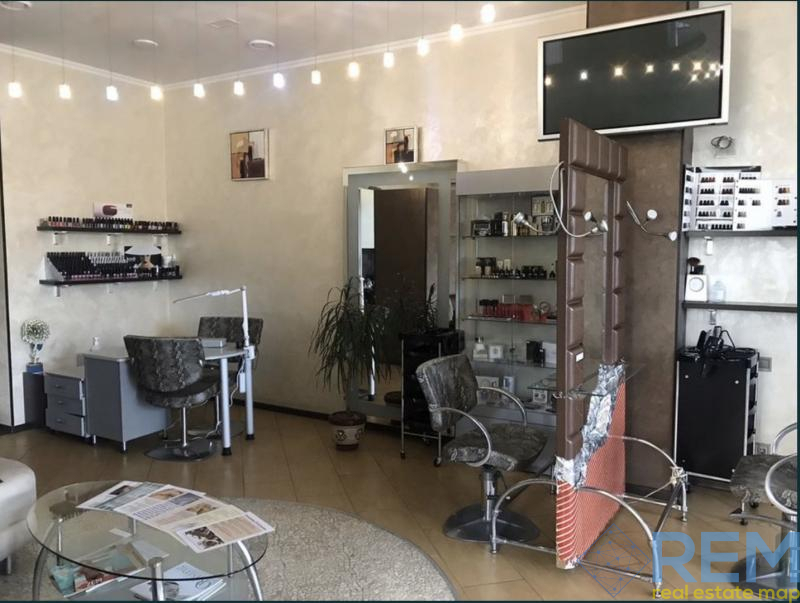 Продажа парикмахерской 227 м², Варненская ул.