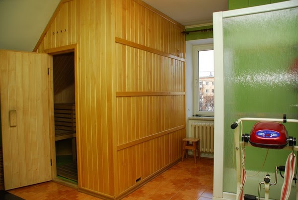 Будинок подобово 500 м², Вишгородська вул.