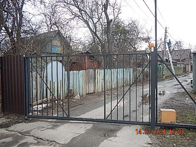 Продажа участка под индивидуальное жилое строительство 6 соток, Ивана Выговского ул., цивилизованной ,застроенной коттеджами).