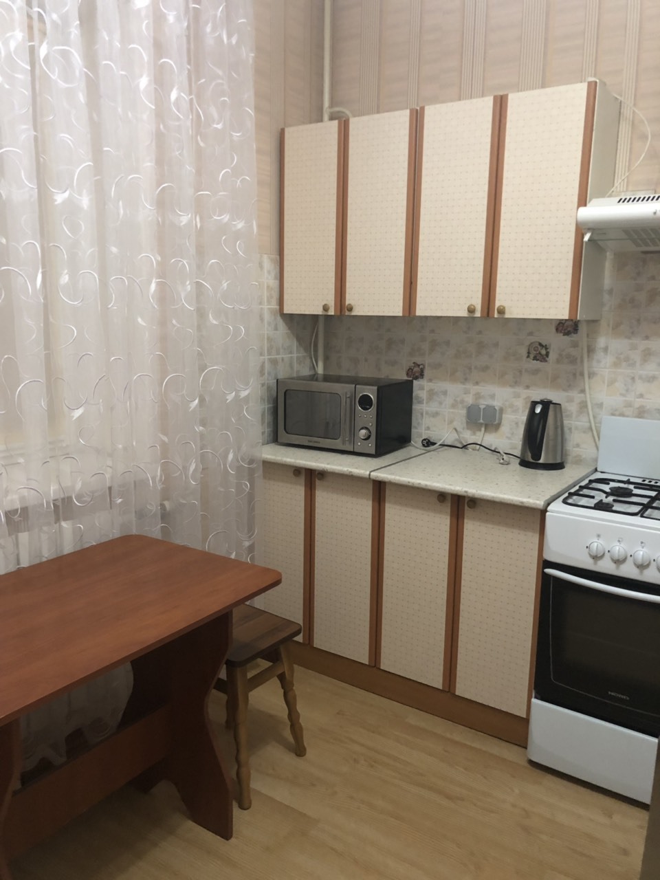 Аренда 1-комнатной квартиры 40 м², Академика Сахарова ул., таврия ул., 5/10