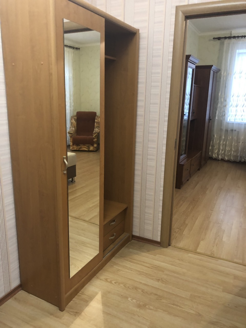 Аренда 1-комнатной квартиры 40 м², Академика Сахарова ул., таврия ул., 5/10